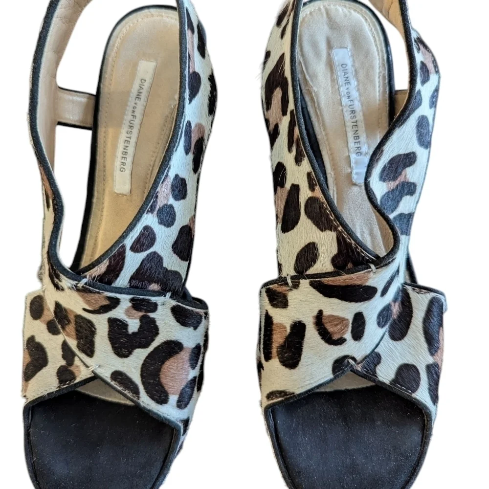 Diane Von Furstenberg,Animal Print Women's Heels,Size 9